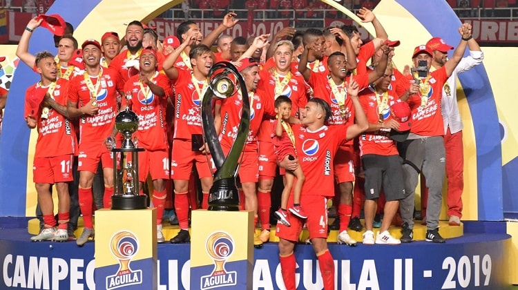 América consigue la estrella 14